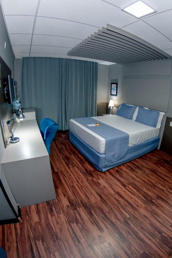 Jockey Class Hotel เตเรซีนา ภายนอก รูปภาพ